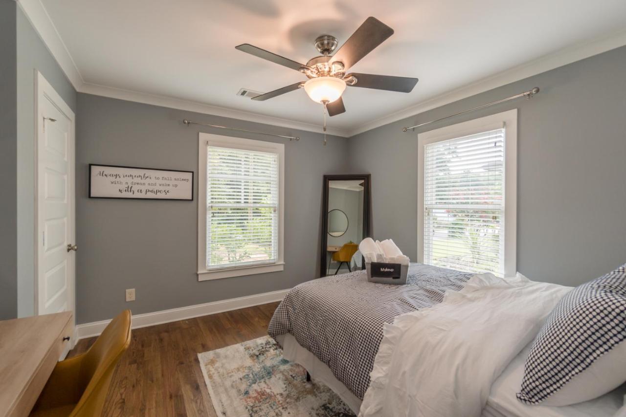 Modern Cozy Bungalow In East Atlanta Village Exteriör bild
